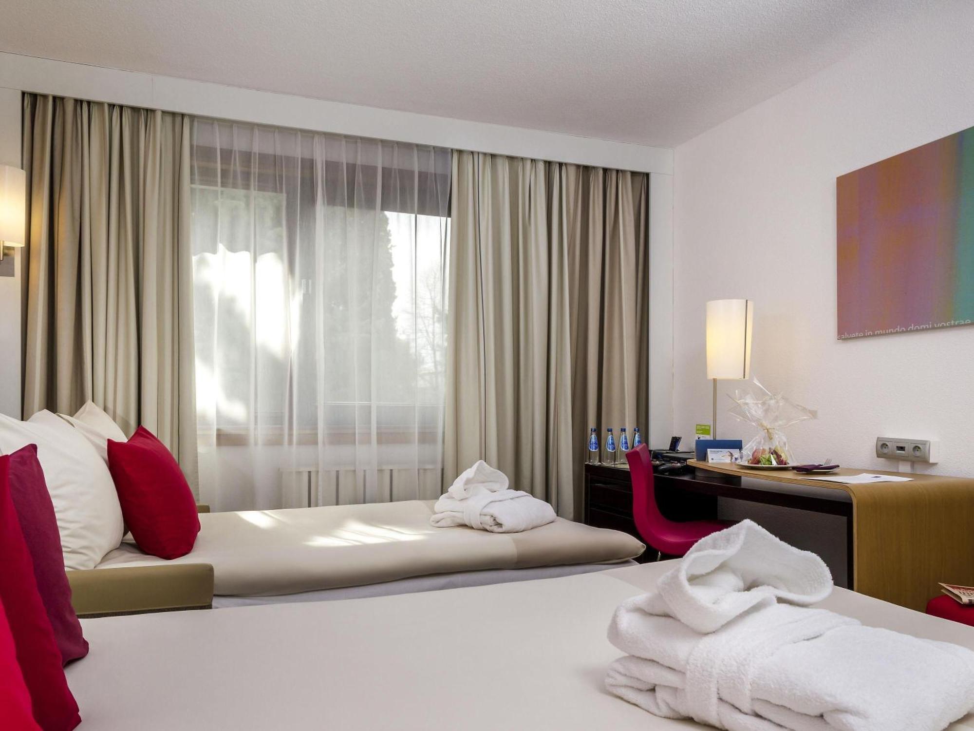 Standard Double Room with Sofa,1704896127:JPEG